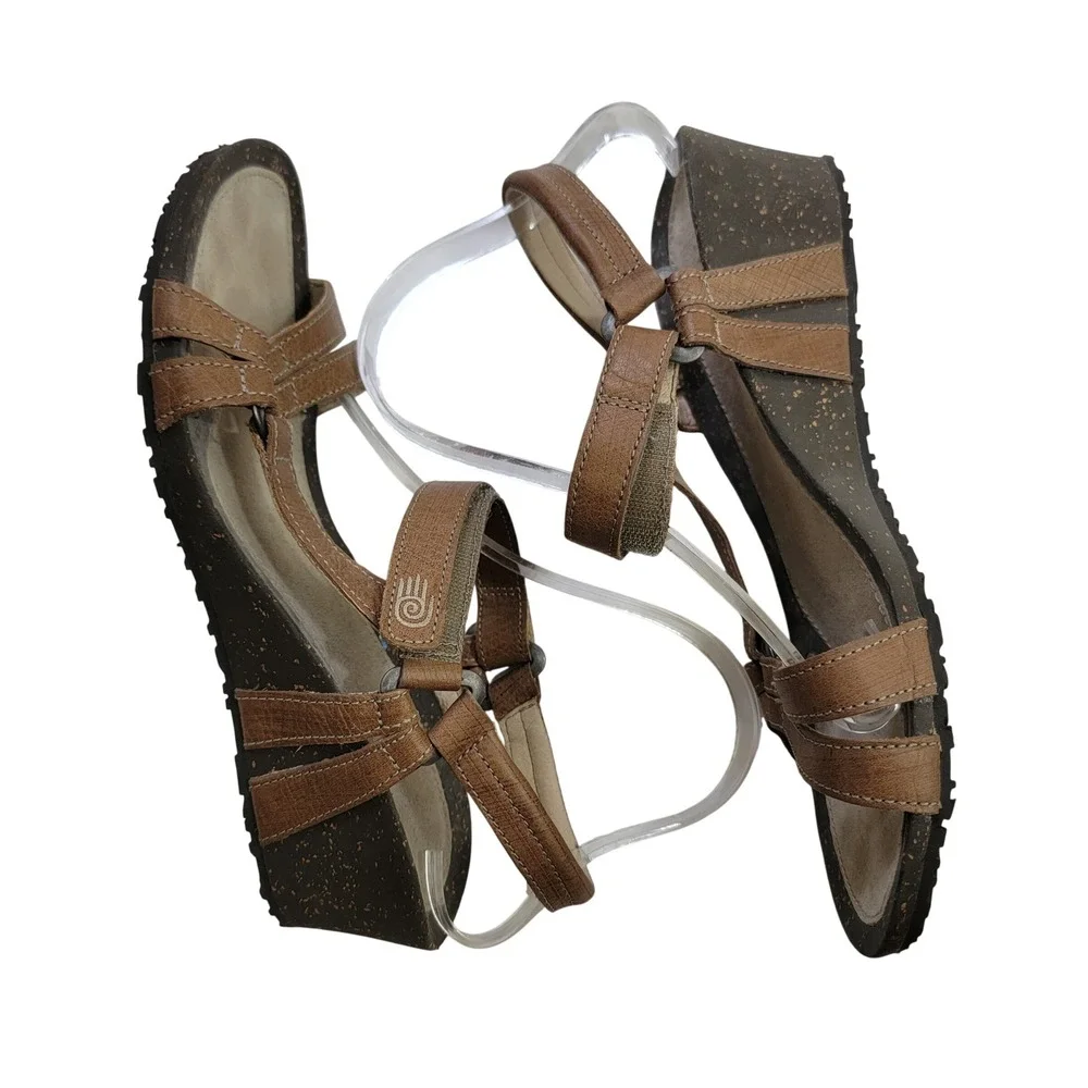 Teva Ventura Wedge Brown Leather Strappy Sandals Size 10 EUC